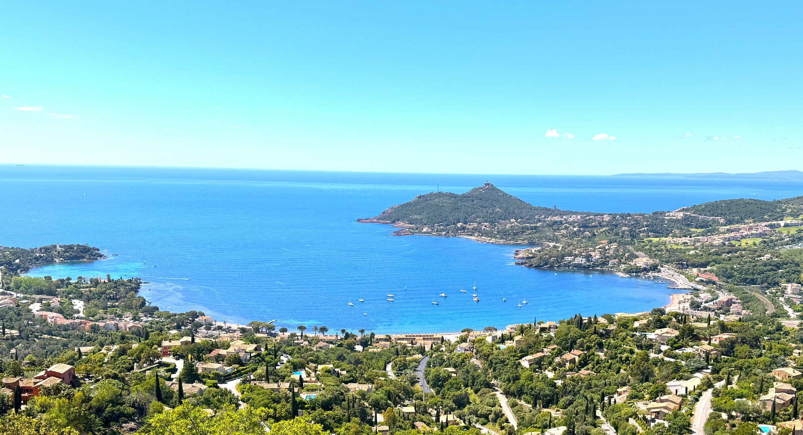 Vue mer depuis Les Pléiades de l'Esterel - Agay